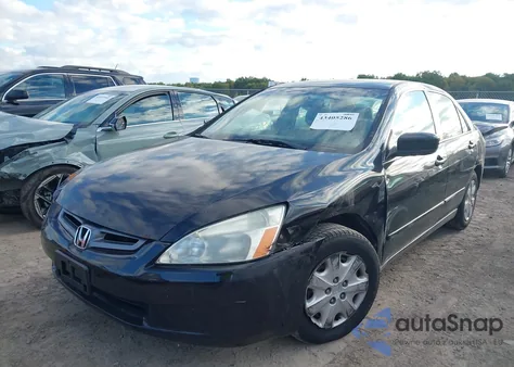 2004 Honda Accord 2.4 Lx z USA, uszkodzony, nr VIN 1HGCM56364A157209